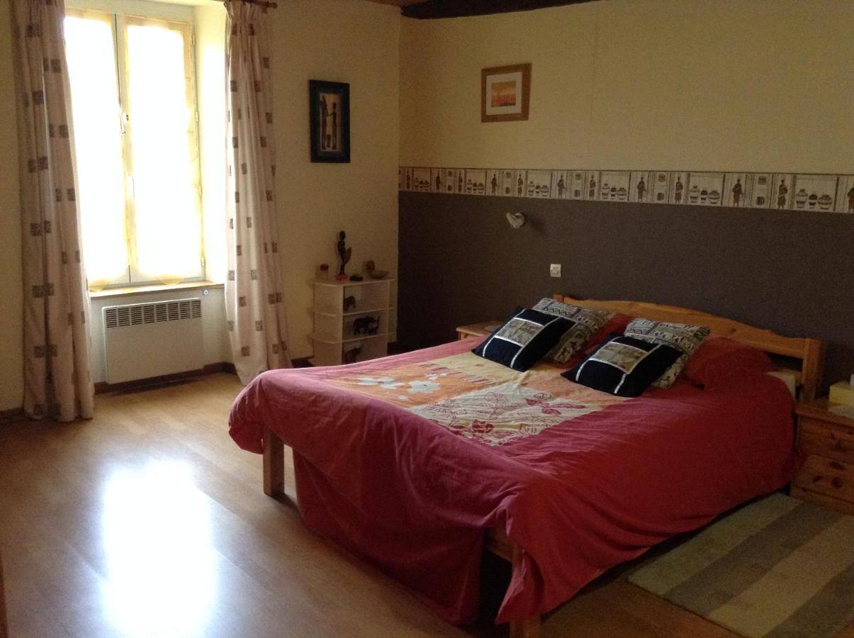 Le Bois Chef D'Ane Bed & Breakfast Collinée Dış mekan fotoğraf